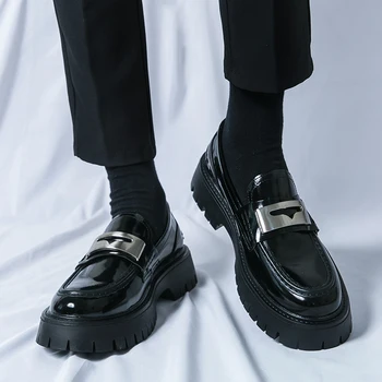Летняя новая повседневная кожаная обувь в деловом стиле с круглым носком, молодежная мужская обувь на толстой подошве